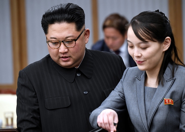 【写真】 2018南北首脳会談 (3)打ち解けた会談場